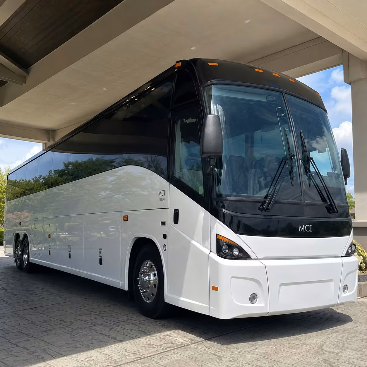 airport and regional transfer shuttles for mesquite teams