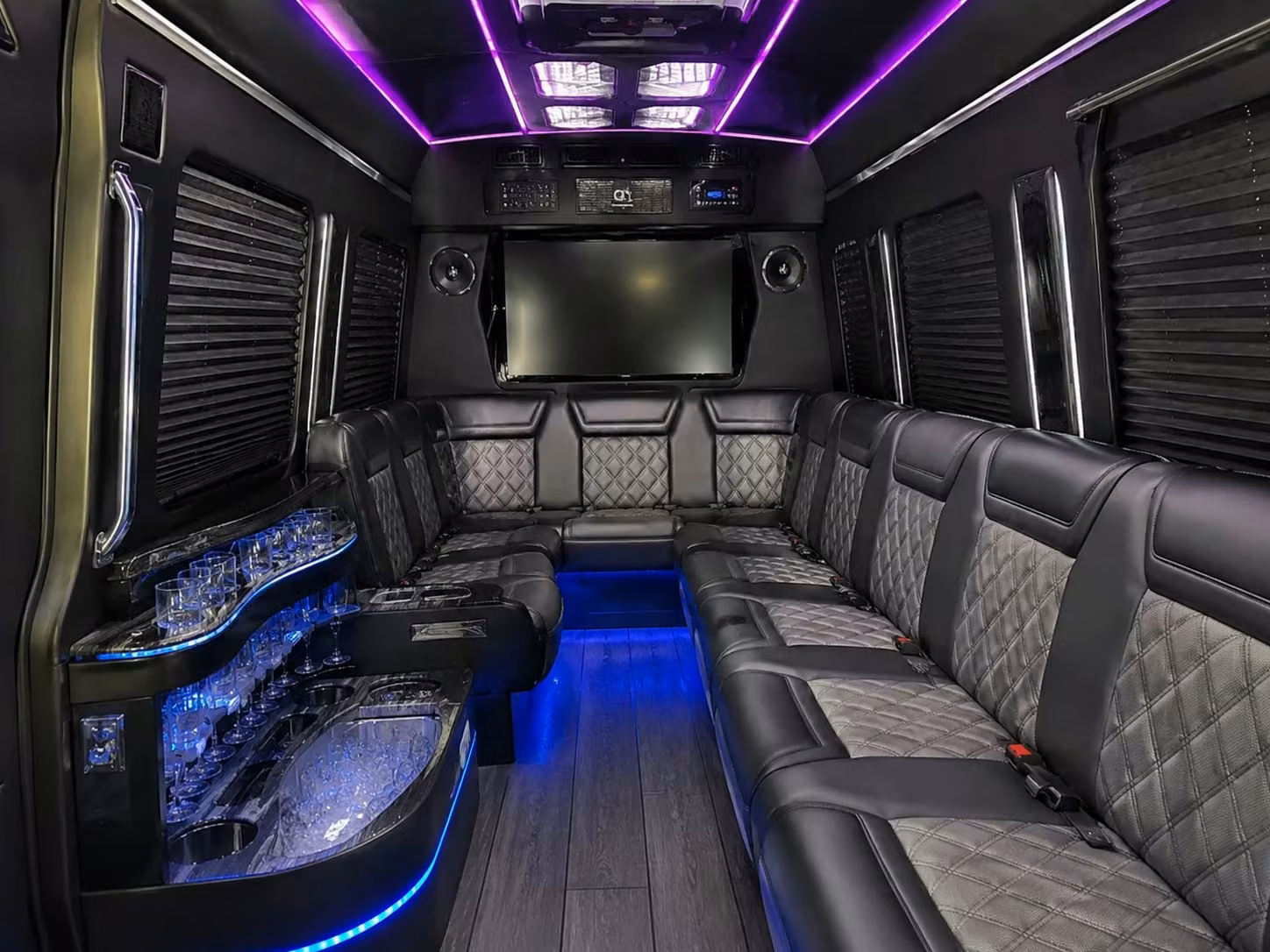 airport transfers and out of town guest shuttles for mesquite weddings