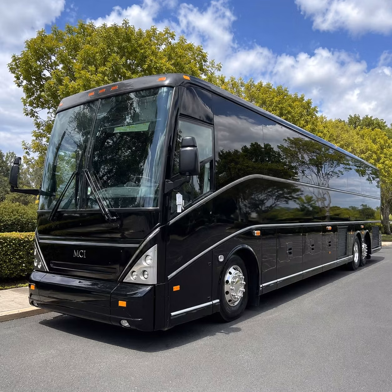 choose the right bus for your mesquite concert group big or small